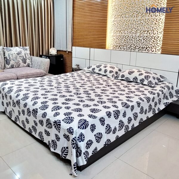 Midnight Monstera Bedsheet